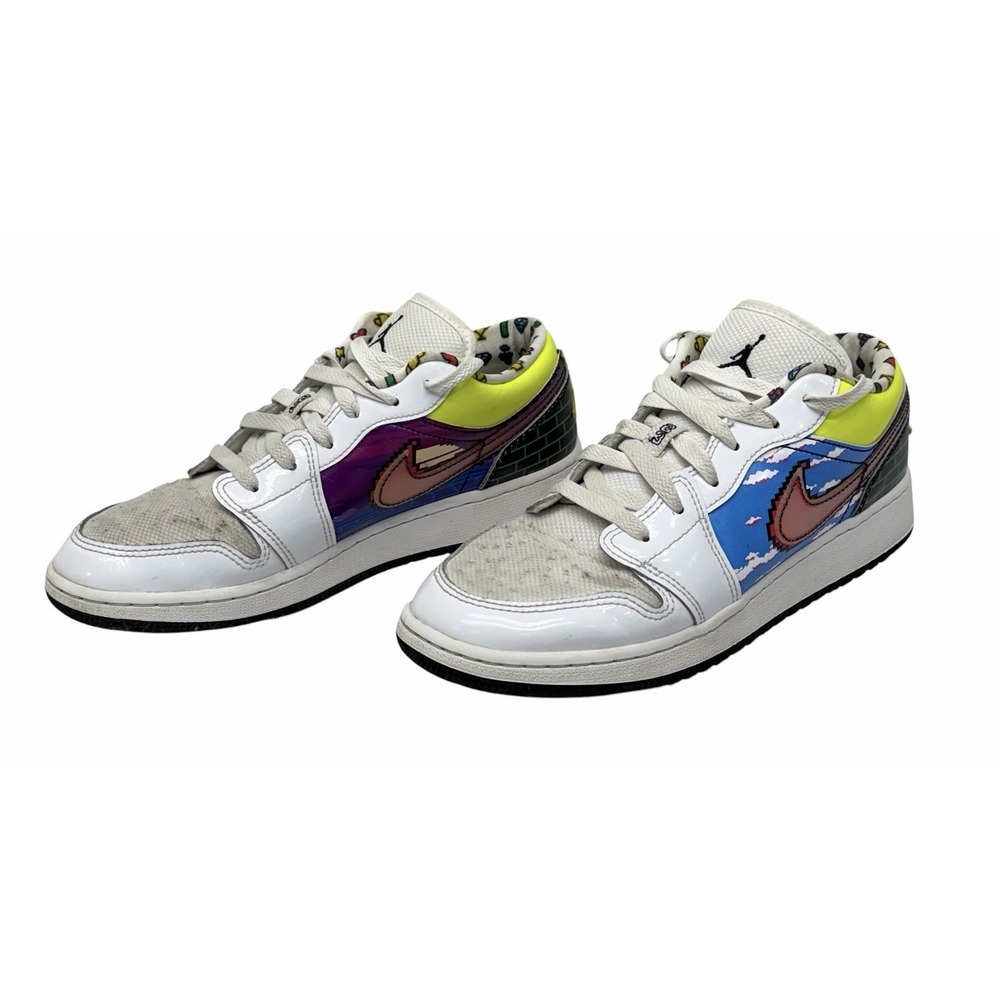 Air Jordan 1 Low GS Old School Gaming Sneaker Youth 6.5Y - DM8969-114